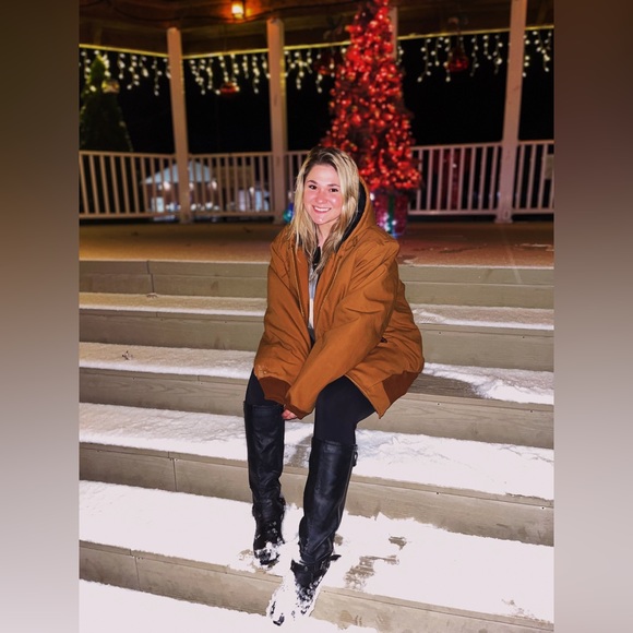 Meet your Posher, Gracie - Picture 3 of 3